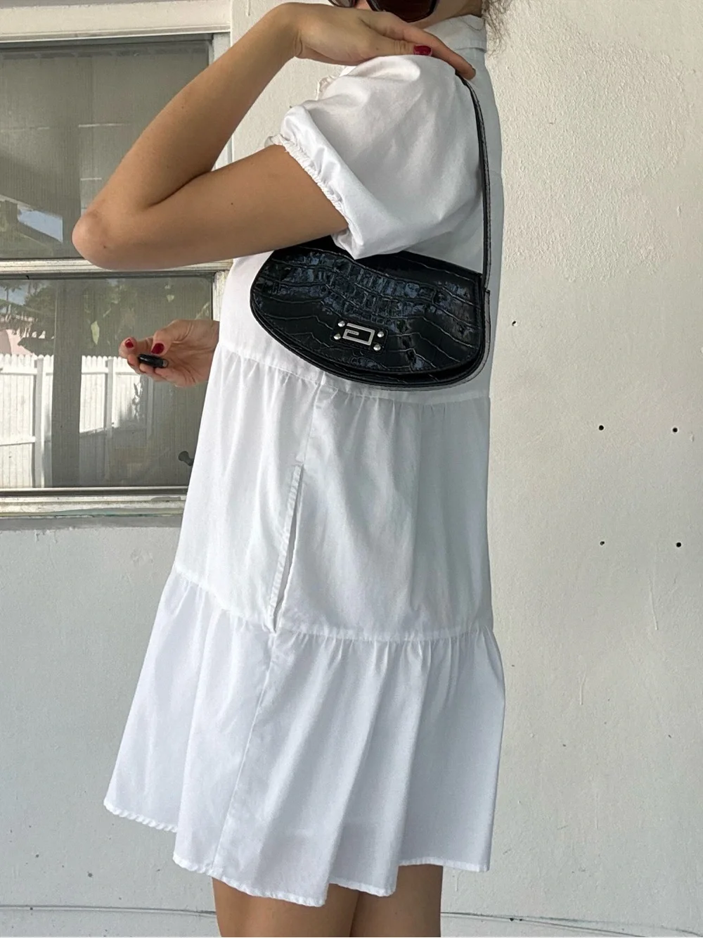 Guess Vintage Black Croc-Embossed Shoulder Bag - Picture 6 of 7